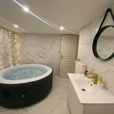 T2 Avec Jacuzzi Et Jardin Pres De Giverny Et De La Roche-guyon Bonnieres-sur-Seine