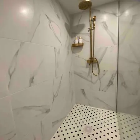 T2 Avec Jacuzzi Et Jardin Pres De Giverny Et De La Roche-guyon Apartment *